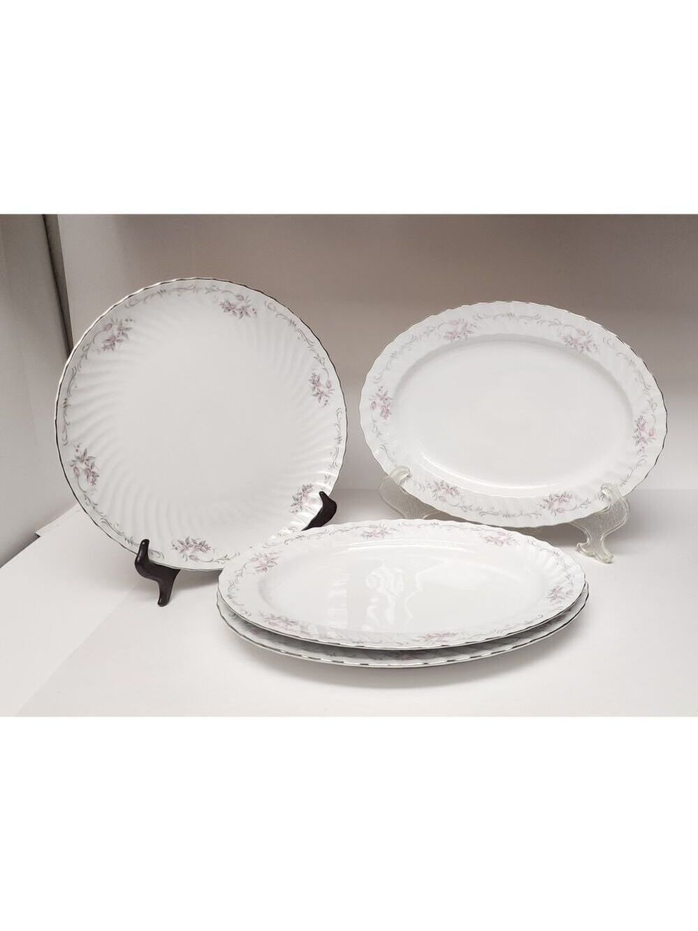 Gold Standard White Silver & Pink /1 Round & 3 Oval Serving Platter